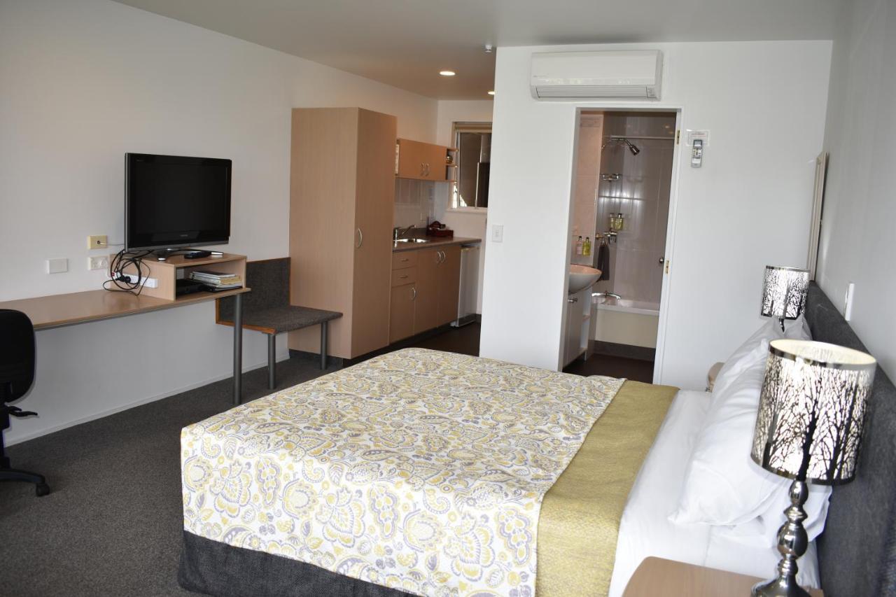 Baywatch Motor Inn Mount Maunganui Bagian luar foto